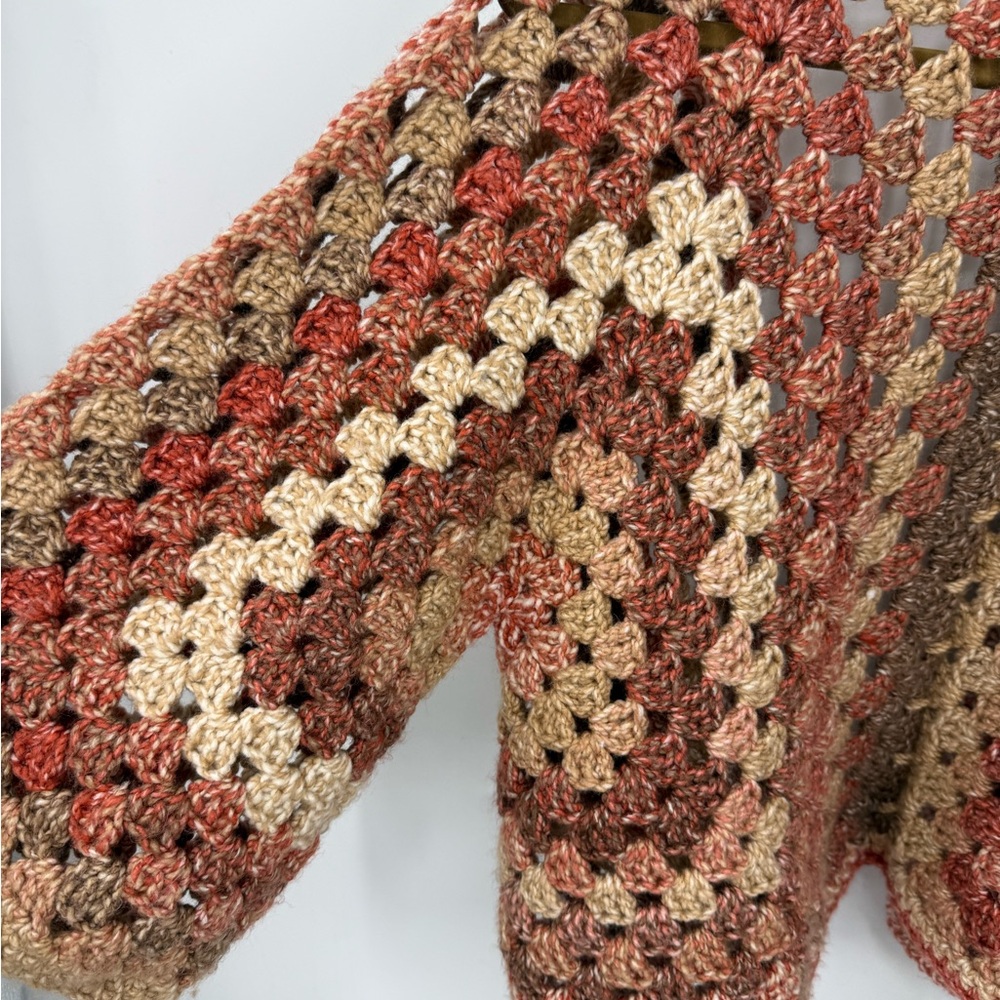 Handmade, granny, cottage, core Crochet Granny Square cardigan M/L - Picture 9 of 9